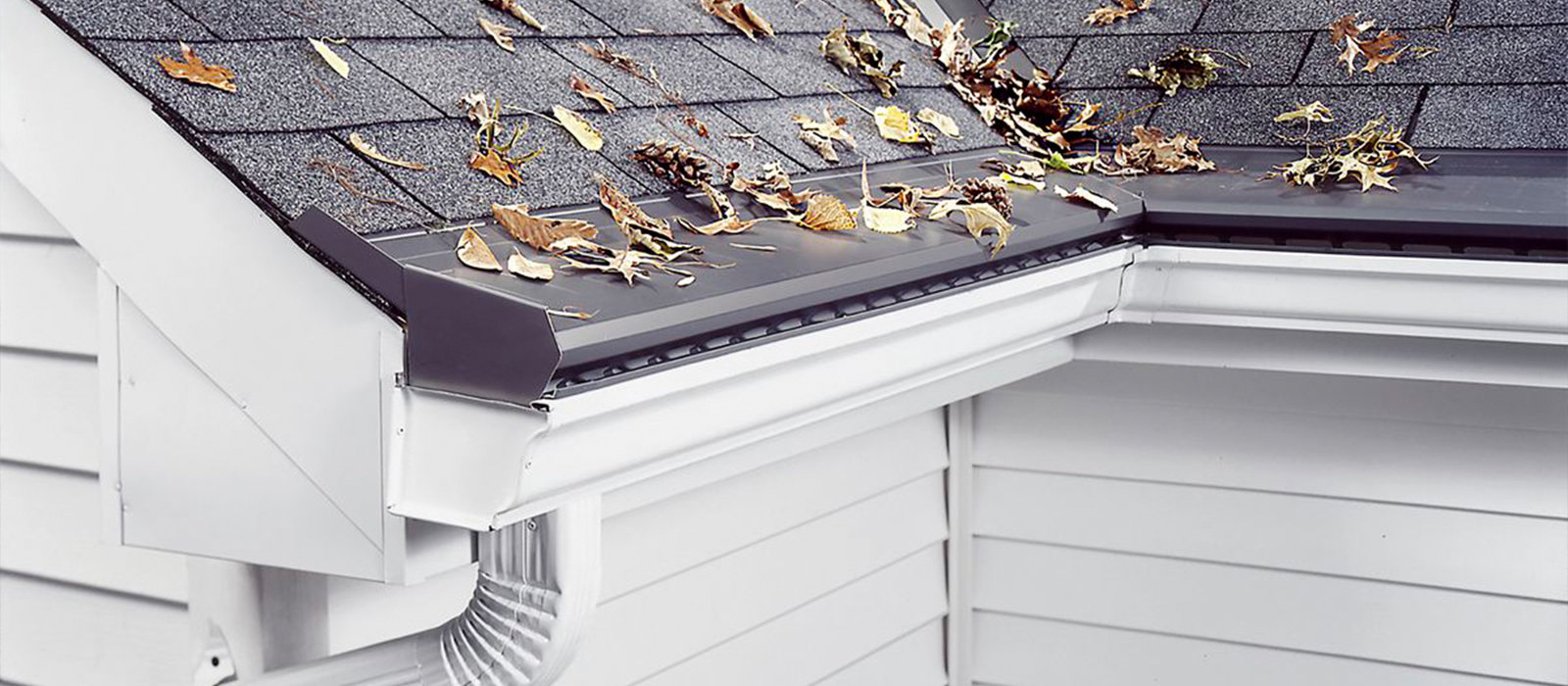 In Houston, How To Keep Your Gutters Clean- Outdoor Pros